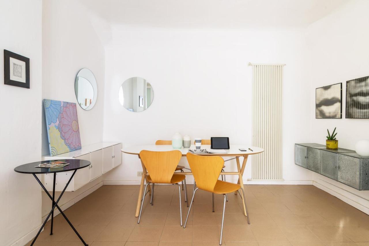 Siri Master Guest Apartment Милан Экстерьер фото
